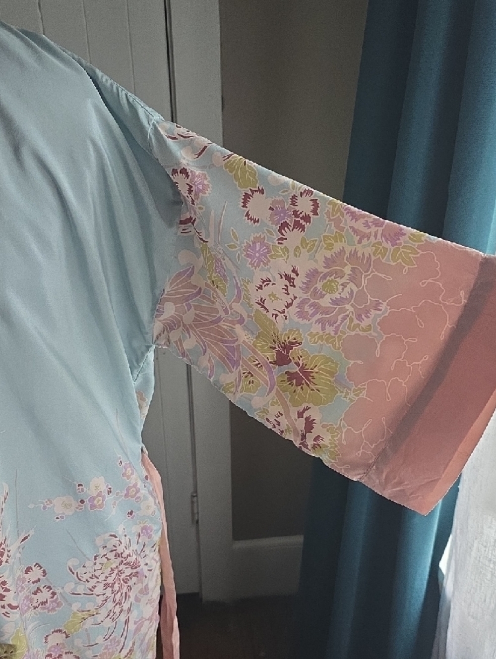 Women's Light Blue and Pale Pink Floral Kimono Robe - Picture 8 of 8